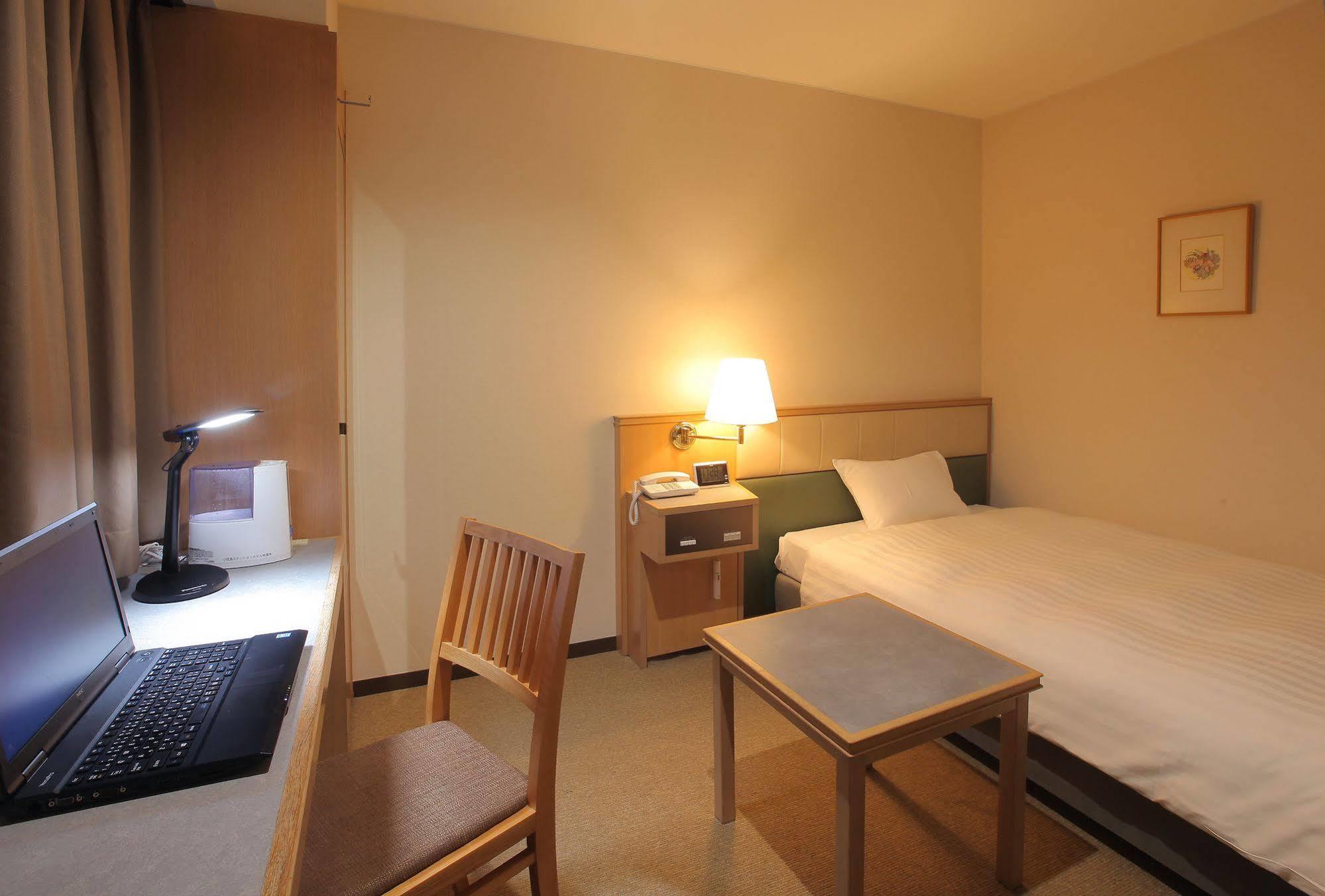 Odakyu Station Hotel Hon-Atsugi Exteriör bild