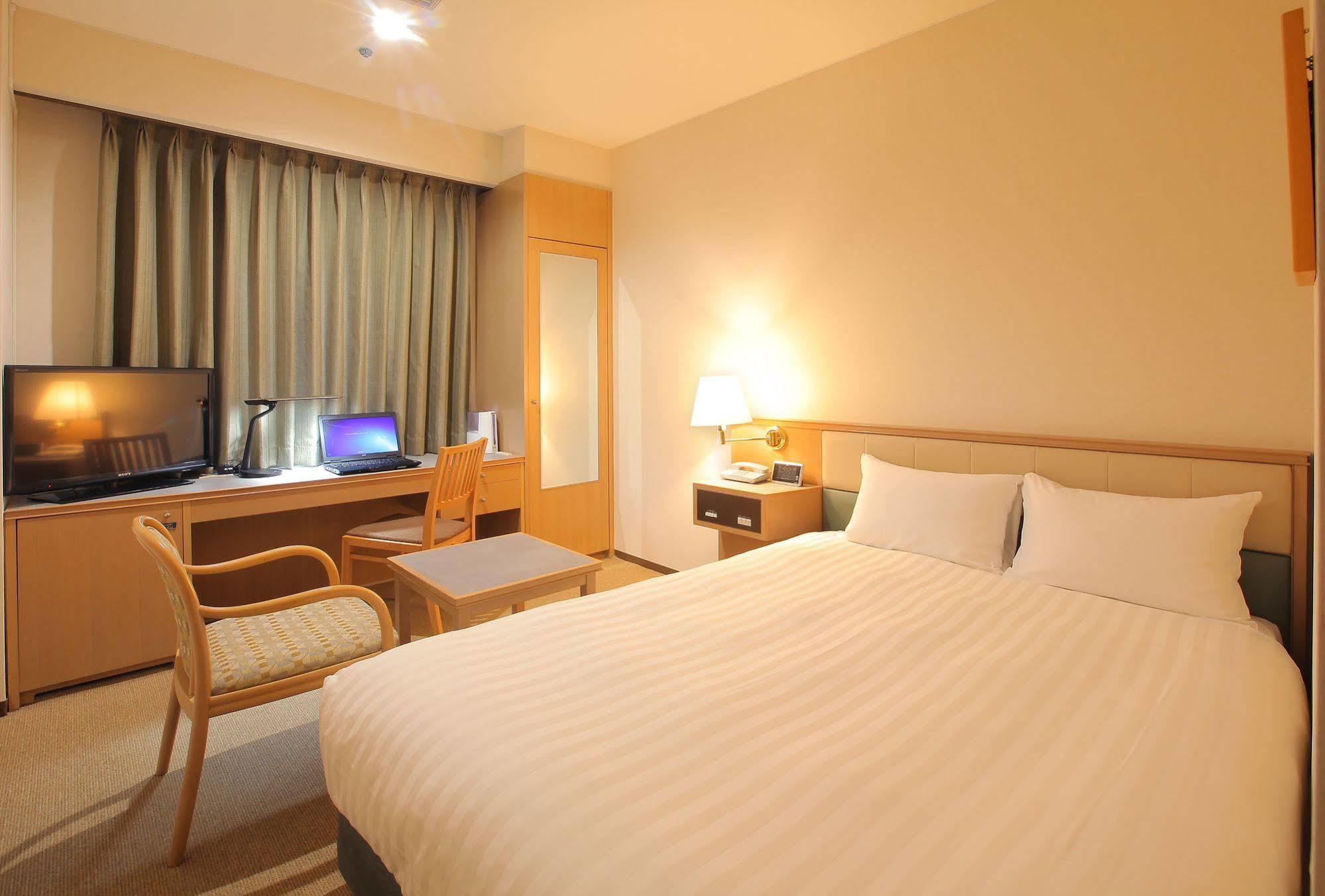 Odakyu Station Hotel Hon-Atsugi Exteriör bild